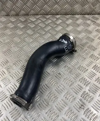 Audi A8 S8 D4 4H Intercooler hose/pipe 4H0145709K