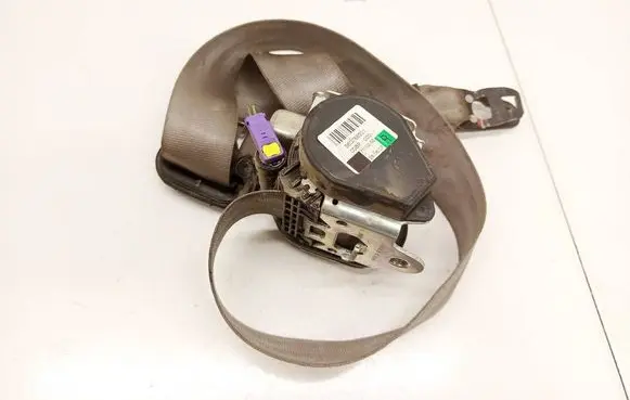 Audi A6 S6 C6 4F Front seatbelt 560788501