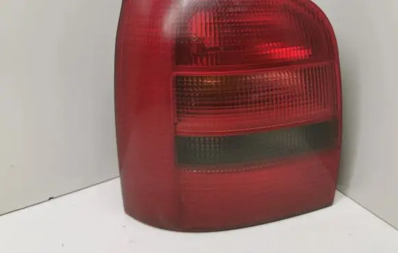 Audi A4 S4 B5 8D Rear/tail lights 8D9945095A
