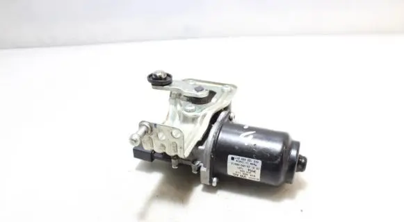 Skoda Fabia Mk4 (6VA) Wiper motor