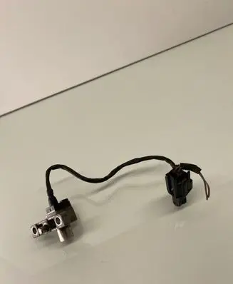 Volvo V70 Crankshaft position sensor 1275789