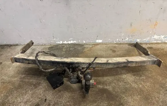 Volkswagen Touran I Tow bar set