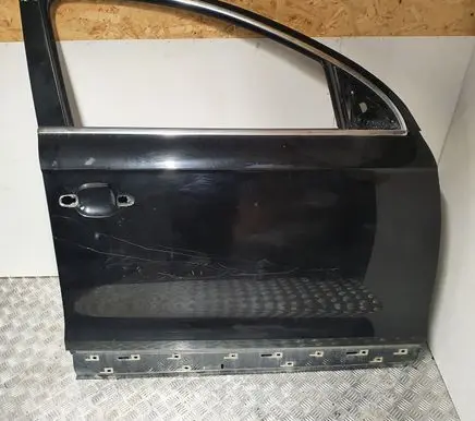 Audi Q7 4L Front door