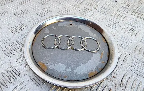 Audi A4 S4 B6 8E 8H Original wheel cap 8L0601165D