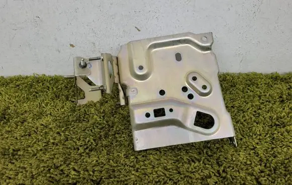 Renault Koleos II Hybrid/electric vehicle battery bracket VEI16742