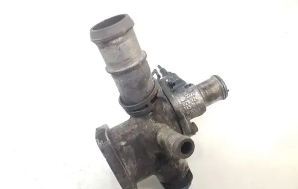 Audi A3 S3 8L Engine coolant pipe/hose 038121133A 028121145B