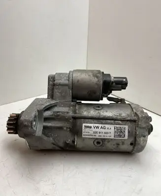 Volkswagen PASSAT B8 Starter motor 02E911023T