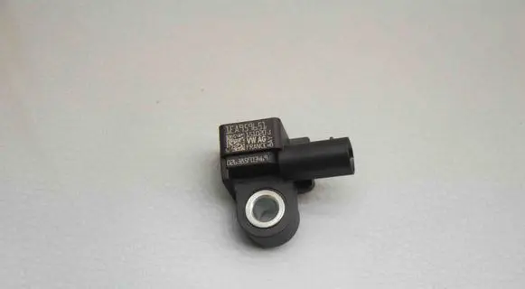 Volkswagen Caddy Airbag deployment crash/impact sensor 1EA959651