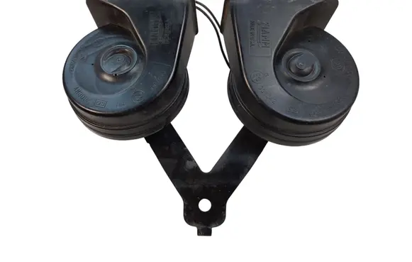 Ford F150 Horn signal A046495 E3007042 AM80SX