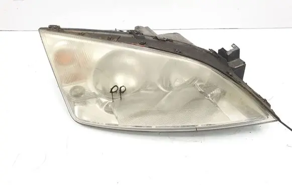 Ford Mondeo Mk III Headlight/headlamp 1S71-13005-AL