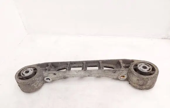 Mercedes-Benz Vito Viano W639 Rear differential/diff mount bracket A6393530347