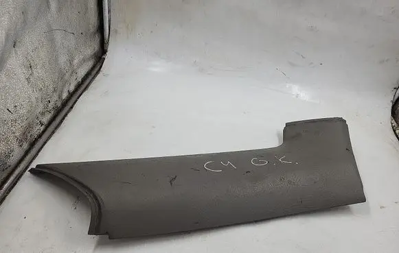 Audi 100 S4 C4 (D)pillar trim (top)