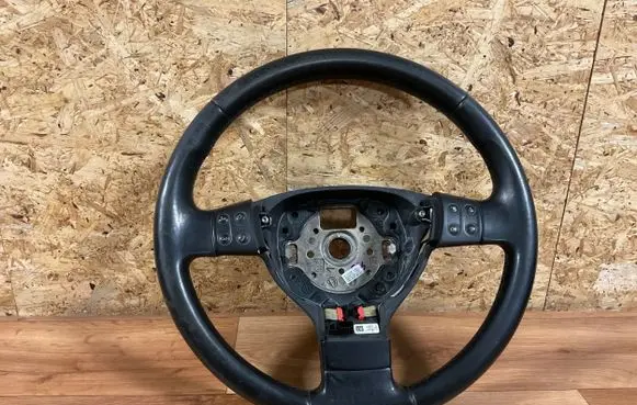 Volkswagen PASSAT B6 Steering wheel 3C0419091 27122005 05S61866000A