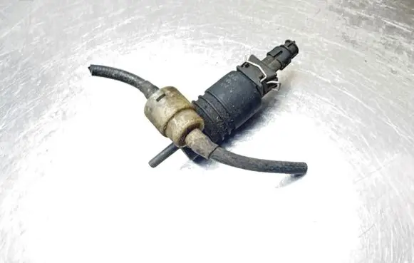 Opel Zafira A Windscreen/windshield washer pump