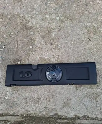 Volkswagen Golf V Engine cover (trim) 03C103925BQ 11082010