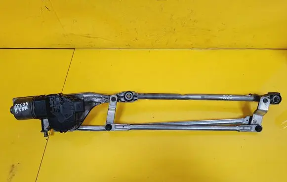 Front wiper linkage and motor