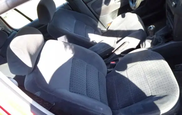 Volkswagen Golf IV Front passenger seat 