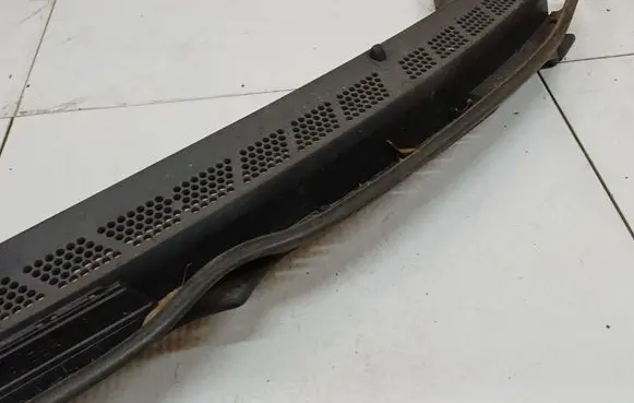 Honda Civic Wiper trim 