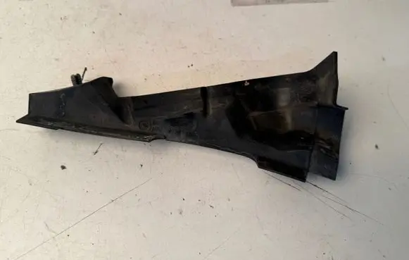 Audi A6 C7 Fender mounting bracket 4G0805234