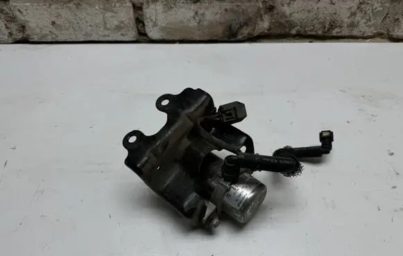 Dodge Charger Vacuum pump P04581485AD 150135891002