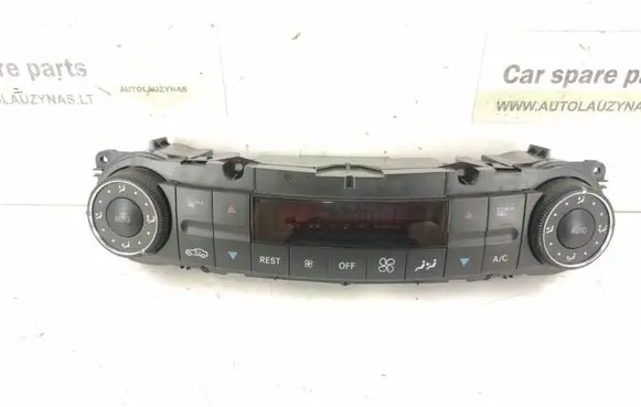 Mercedes-Benz CLS C219 Climate control unit