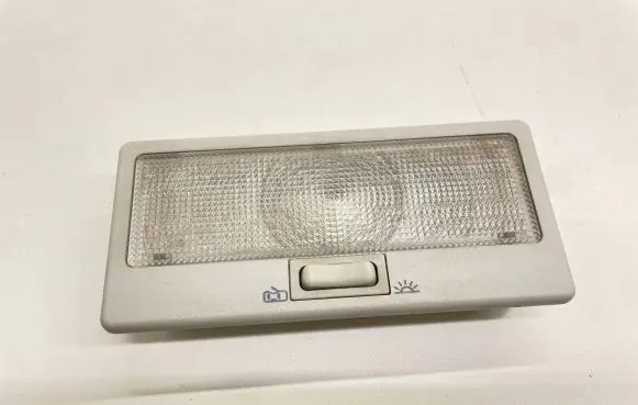 Volkswagen Transporter - Caravelle T4 Front seat light 2357947111