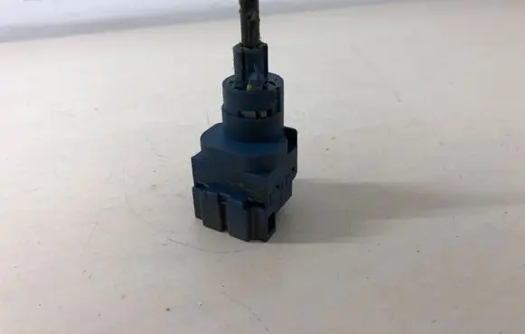 Clutch pedal sensor