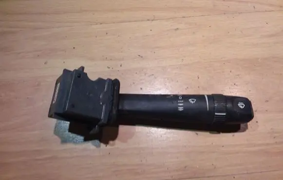 Volvo S60 Wiper control stalk 8691695