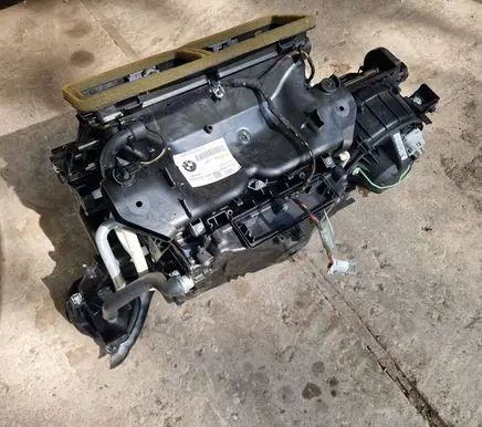 BMW 3 E90 E91 Interior heater climate box assembly 6947247