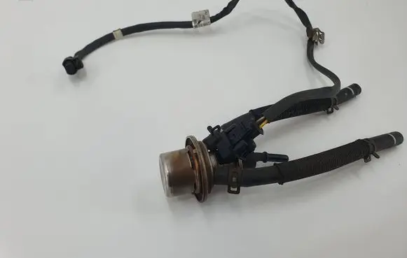 Mercedes-Benz C W205 AdBlue injector A0004901113