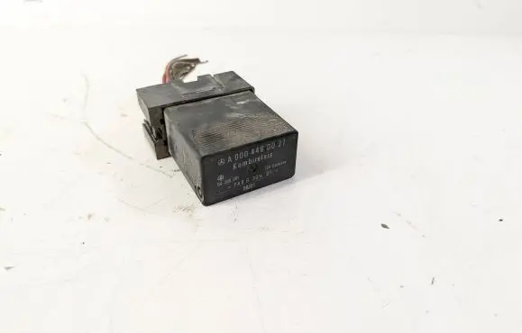 Mercedes-Benz Vito Viano W638 Other control units/modules A0004460027