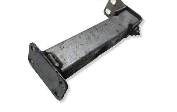 Audi Q7 4M Radiator support slam panel bracket 4M0802037A 472516