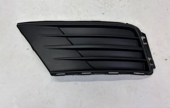 Volkswagen Caddy Front bumper lower grill 2K5853665E K3211