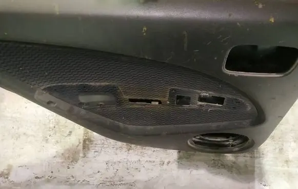 Mitsubishi Outlander Rear door card panel trim