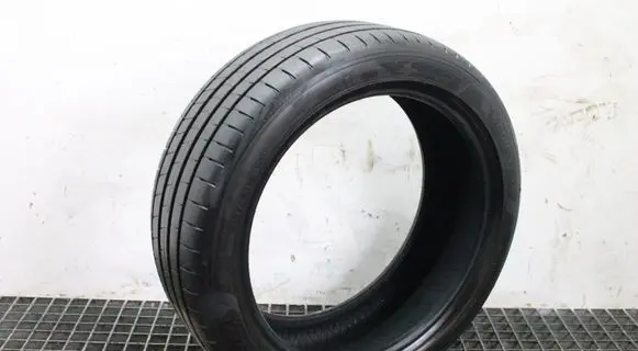 Toyota Auris E180 R17 summer tire 21545R17 GOODYEAR