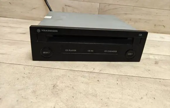 Volkswagen PASSAT B5.5 CD/DVD changer 1J0035119B