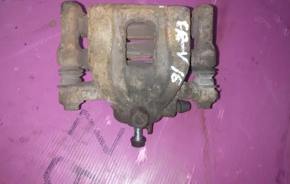 Honda CR-V Rear brake caliper