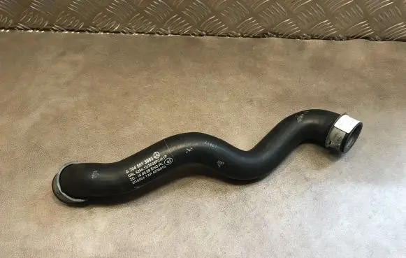 Mercedes-Benz E A207 Engine coolant pipe/hose A2045013982