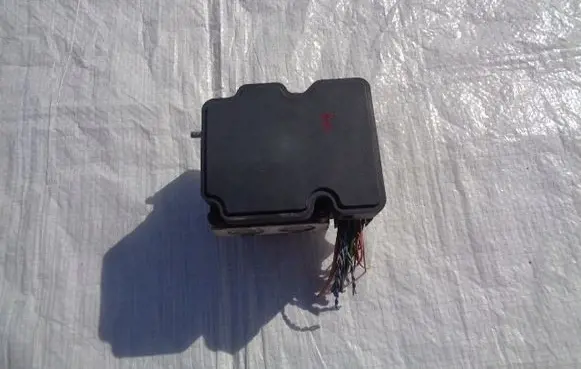 Citroen C4 II Picasso ABS Pump 0265956083