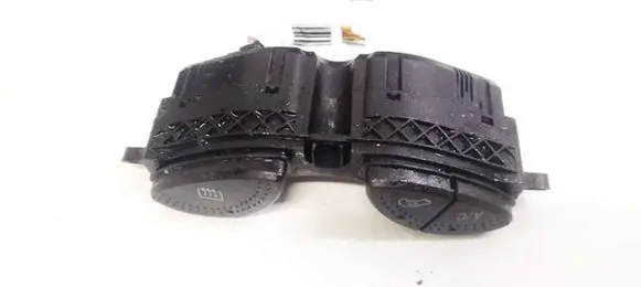 Ford Focus Windscreen/window heater switch YS4T19A945BA