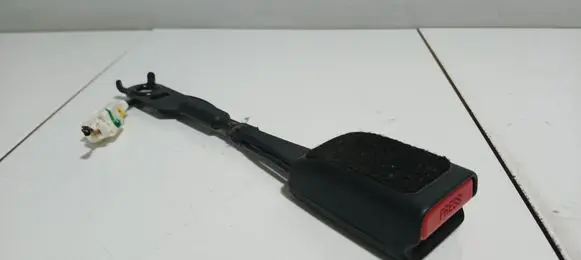 Citroen C4 II Front seatbelt buckle 96748384XT