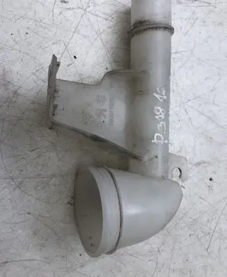 Peugeot 308 Window washer liquid tank fill tube 9800715580