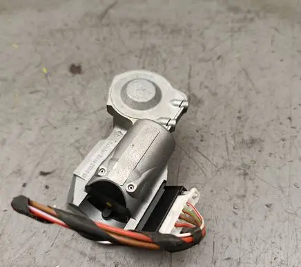 Volkswagen Crafter Steering wheel lock 9064620030 080519110629