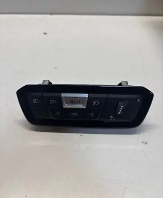 BMW X7 G07 Light switch 6131SA16B02 E11819940B