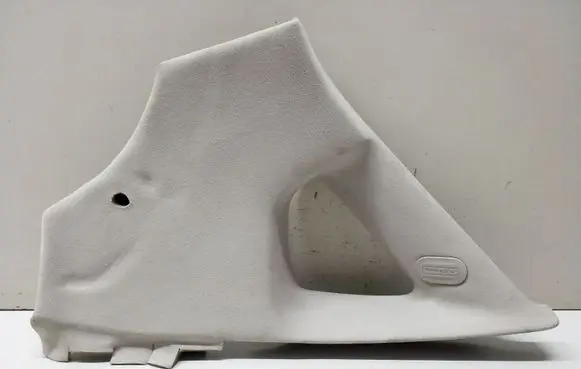 Maserati Quattroporte (C) pillar trim 670010343 06700114810