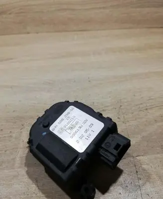 Opel Vectra C Air flap motor/actuator 9180210 6NN00829806
