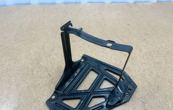 BMW 3 E46 Battery tray 61216910130 6910130 61218370982