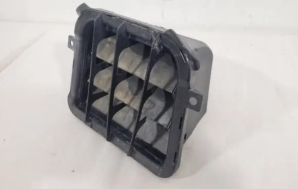 Audi A4 S4 B8 8K Quarter panel pressure vent 8K0819161A