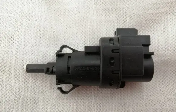 Ford Focus Brake pedal sensor switch 3M5T13480AB