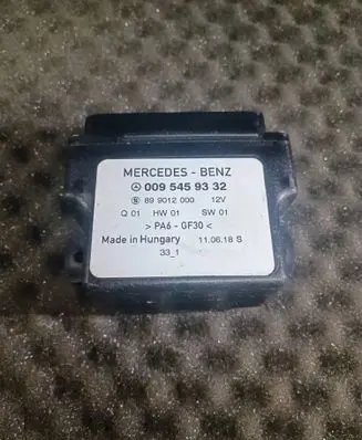 Mercedes-Benz G W461 W463 1st Gen Combustion relay 0095459332 899012000